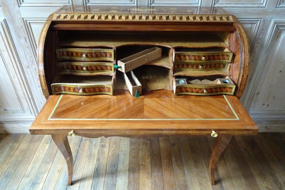 Bureau cylindre en marqueterie d'époque Transition Louis XV - Louis XVI-photo-1