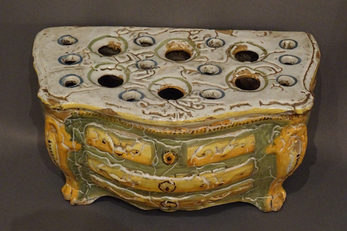 Commode bouquetière galbée en faïence XVIII ème-photo-3