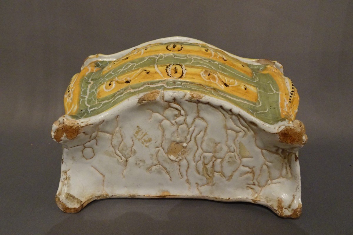 Commode bouquetière galbée en faïence XVIII ème-photo-3