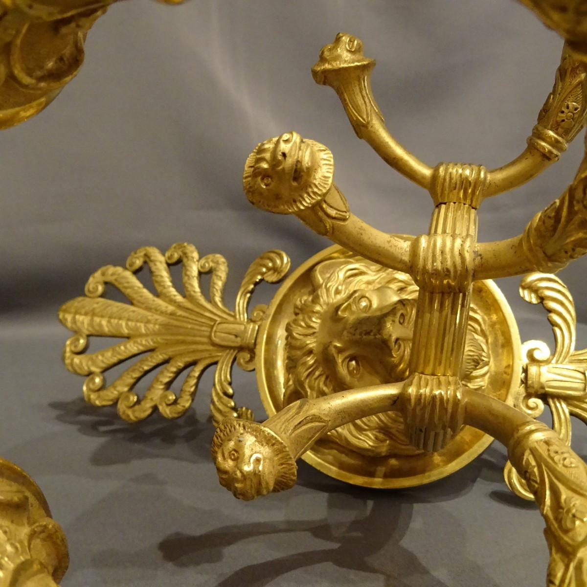 Paire d'appliques en bronze doré d'époque Empire-photo-2