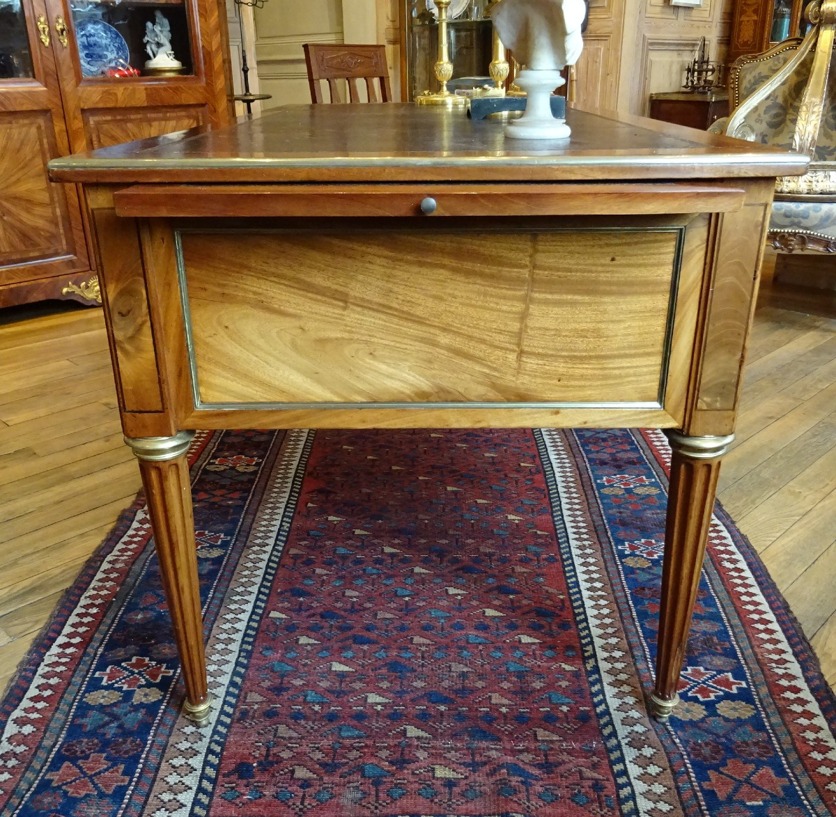 Louis XVI Period Mahogany Flat Desk-photo-1