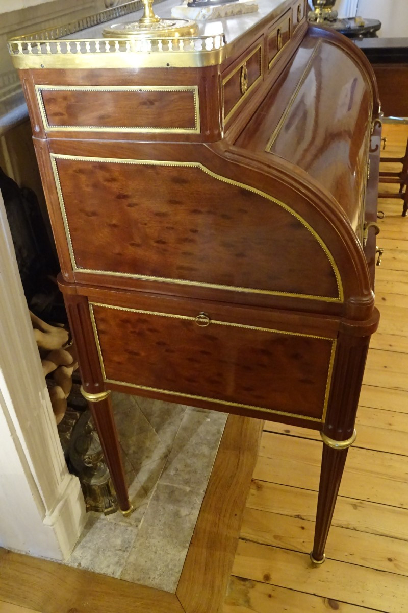 L XVI Period Speckled Mahogany Cylinder Desk Stamped Molitor-photo-3