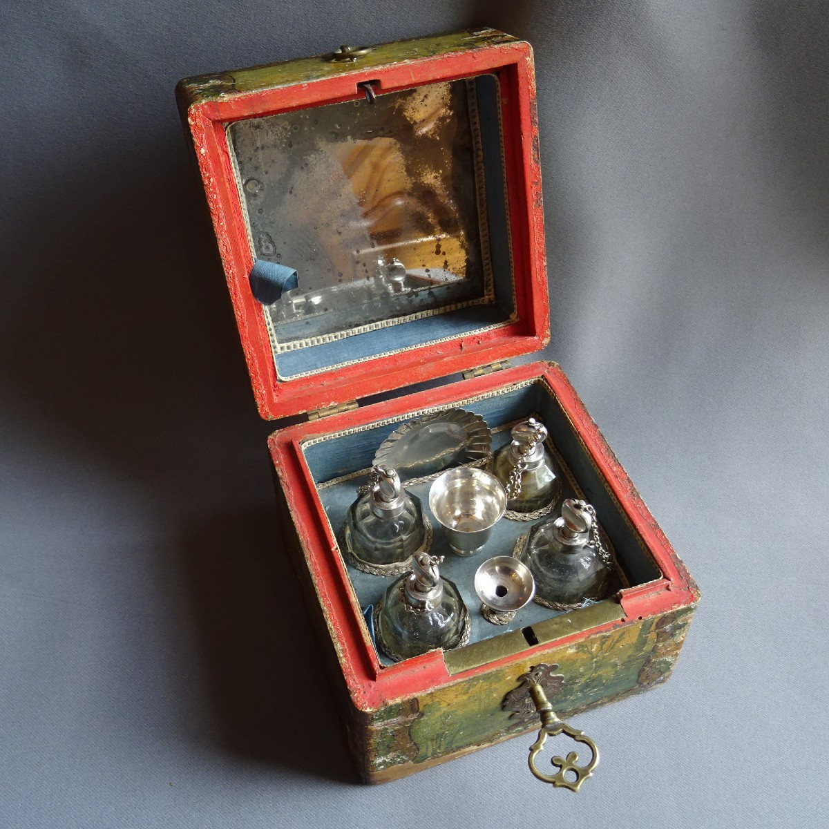 18th Century Martin Varnish Scent Box
