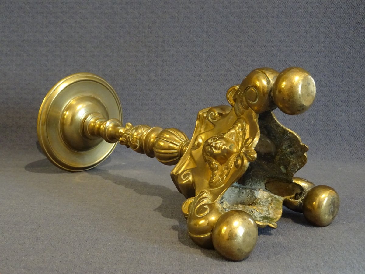 XVIIth Candlestick In Melted Brass-photo-4