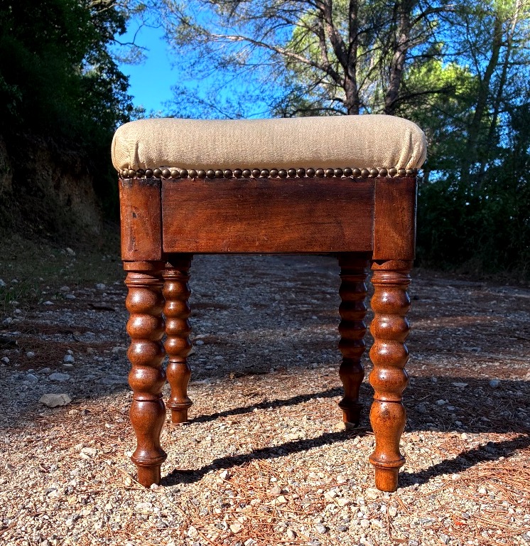 Tabouret d’époque Louis-philippe 