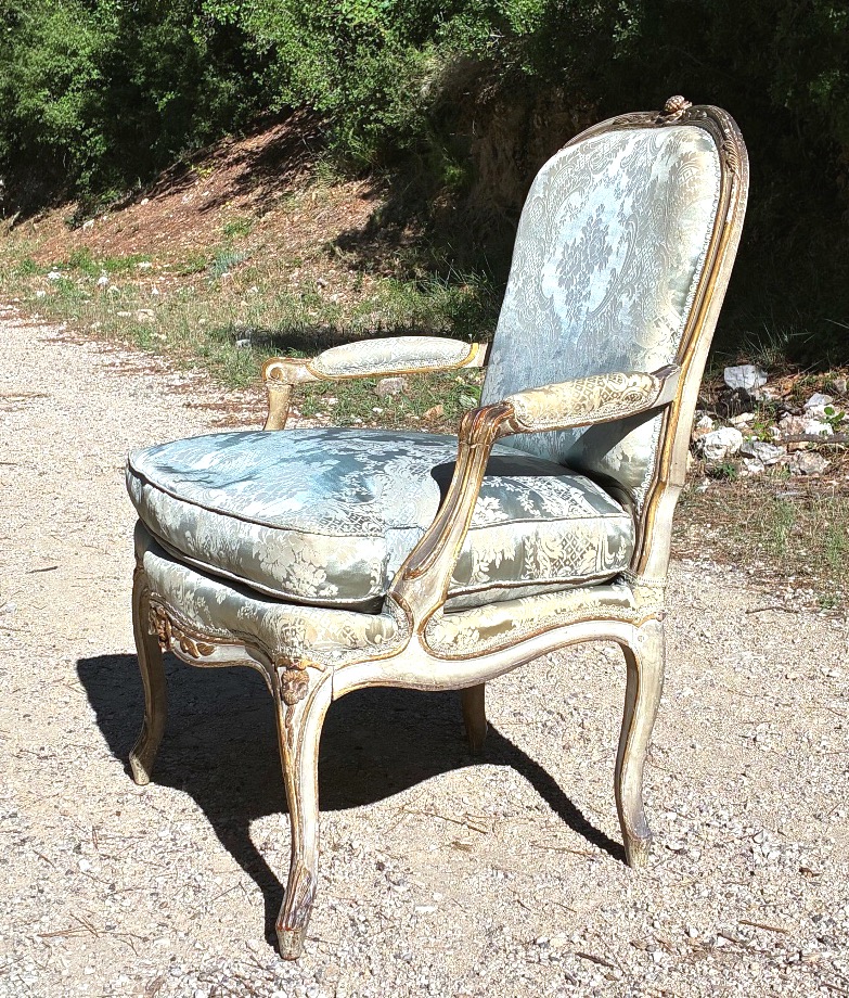 Rare Fauteuil d’époque Louis XV-photo-2