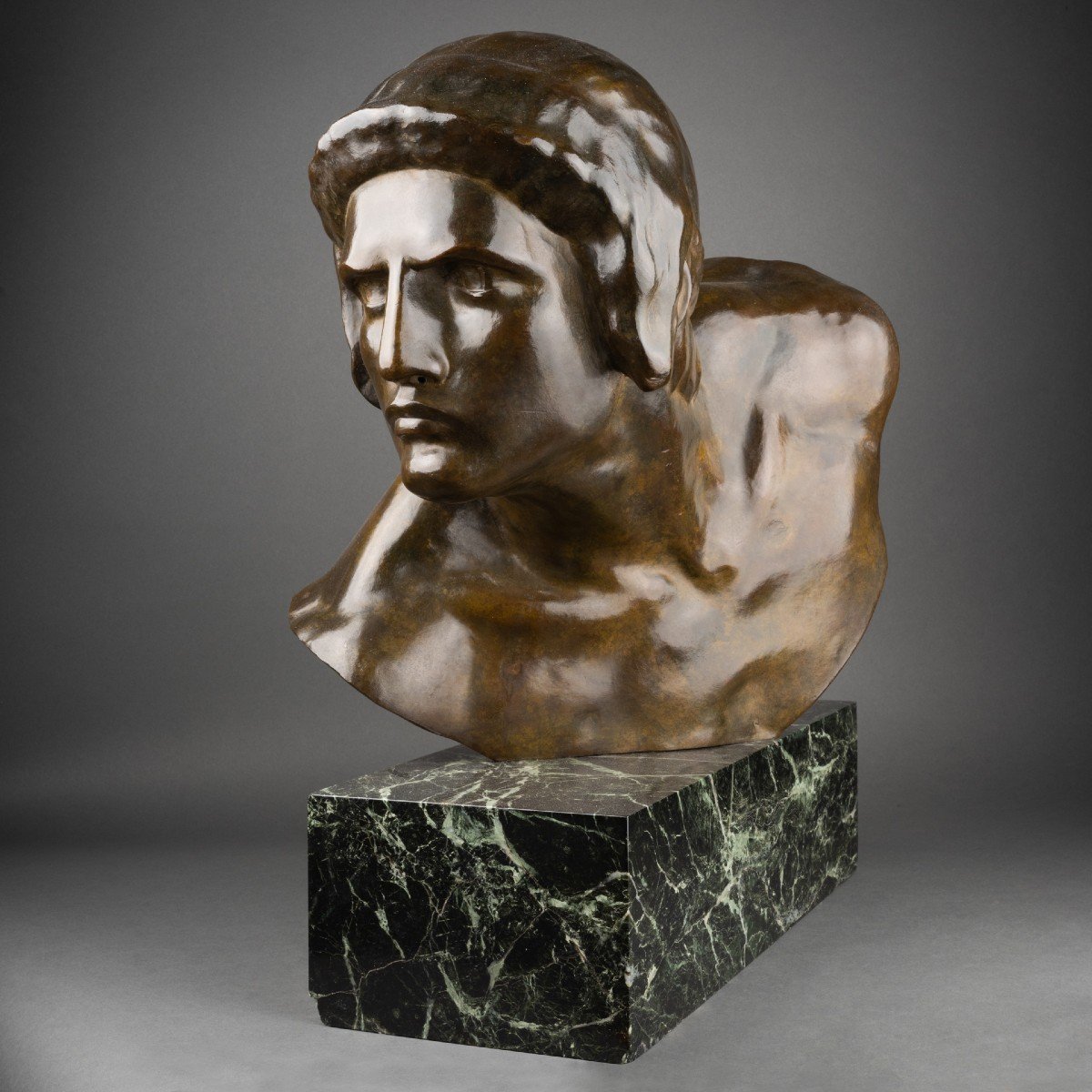 Constant Roux (1865-1942) Buste De Gladiateur, Bronze Patiné, Période Art Déco.-photo-2
