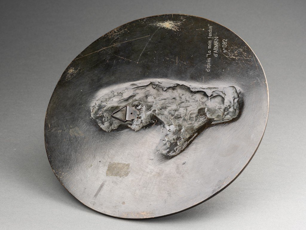 Arman 'the Outstretched Hand' - Patinated Bronze Medallion-photo-1