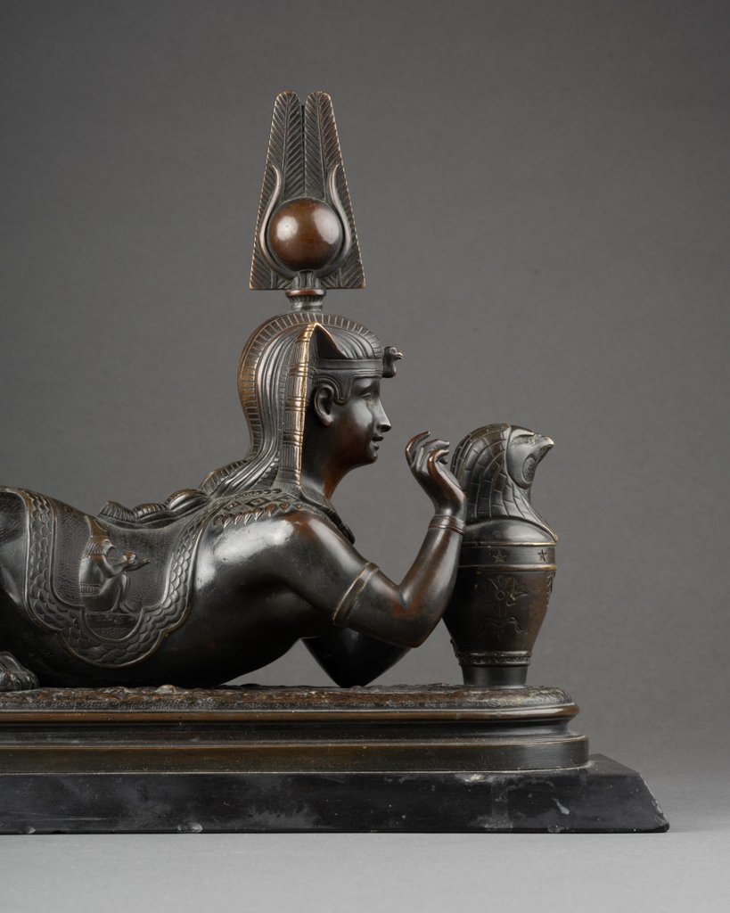 A.Richard : "Sphinge" - Sculpture en bronze patiné, vers 1870-photo-1