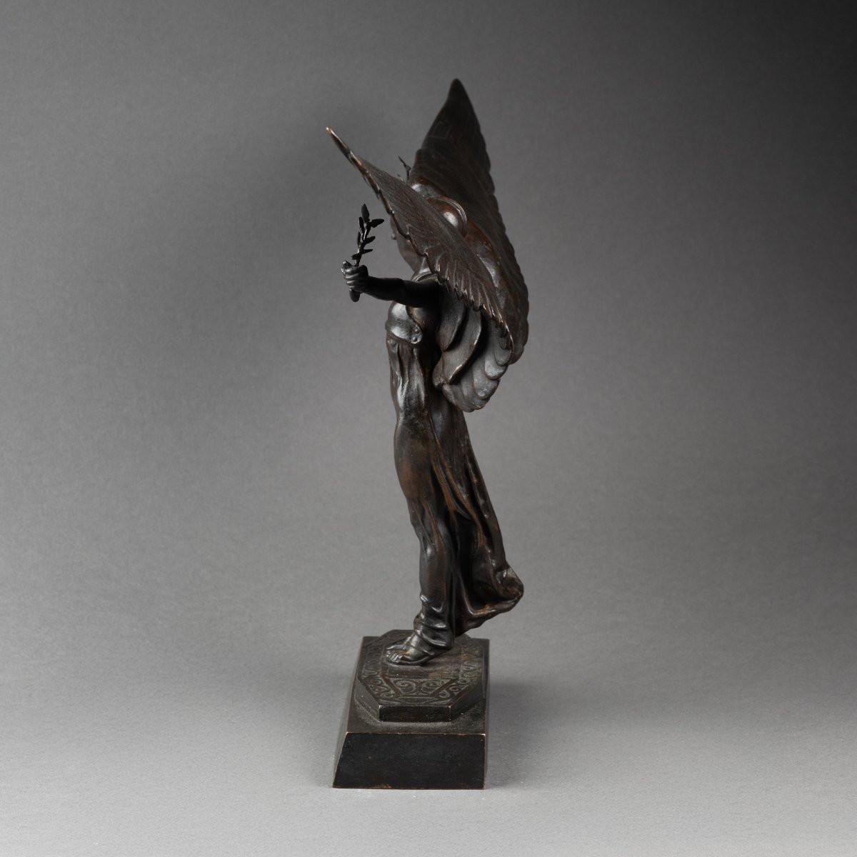 Victor Segoffin (1868-1925) 'winged Victory' Patinated Bronze Circa 1920/30-photo-4