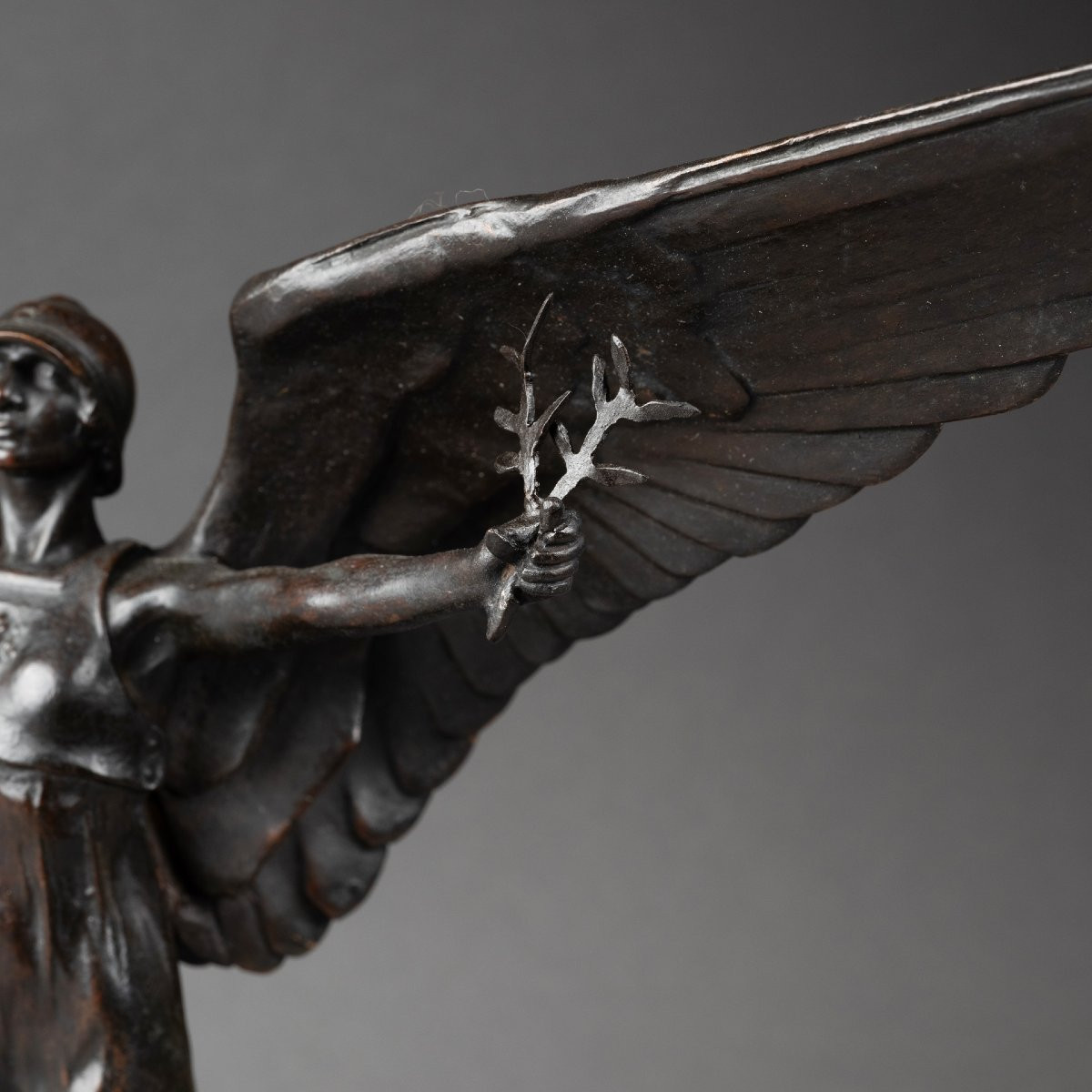 Victor Segoffin (1868-1925) 'winged Victory' Patinated Bronze Circa 1920/30-photo-4