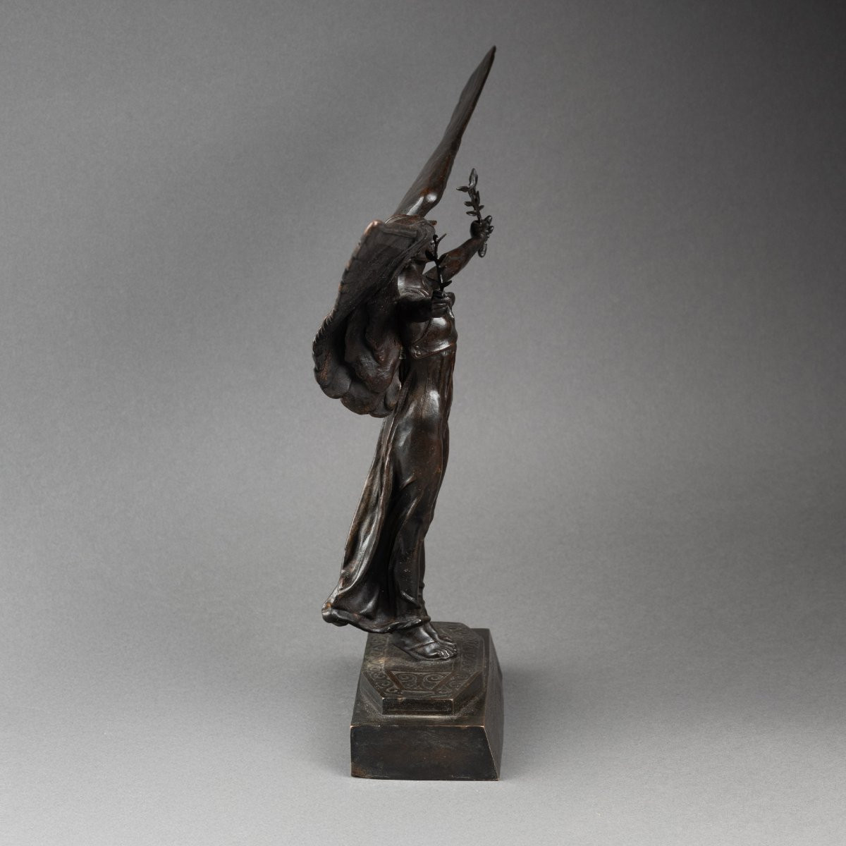 Victor Segoffin (1868-1925) 'winged Victory' Patinated Bronze Circa 1920/30-photo-7