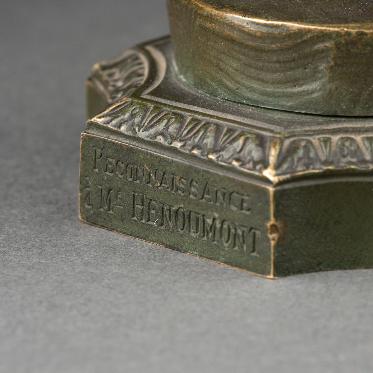 H DANDOIS - Clown de cirque, bronze, mascotte automobile signée et datée 1905.-photo-1