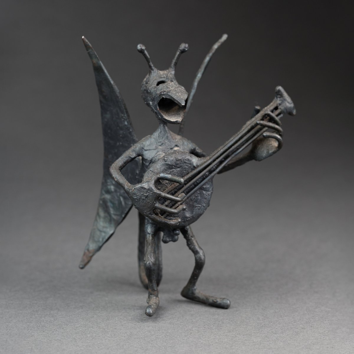 François Colette: "devil Playing The Banjo", Unique Welded Iron Sculpture Dated 1981-photo-3