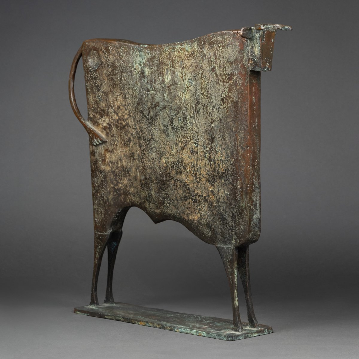 Carlos MATA : "Toro Prestige", sculpture unique en bronze patiné - 2002-photo-3