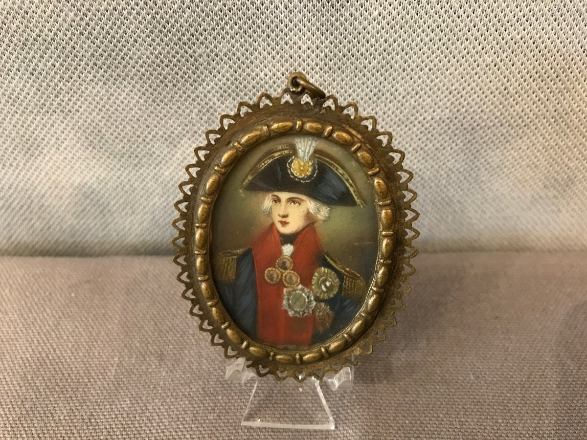 Miniature D’un portrait Ovale De l'Amiral Nelson En Bicorne D’époque fin 18 ème  peint sur ivoire -photo-1