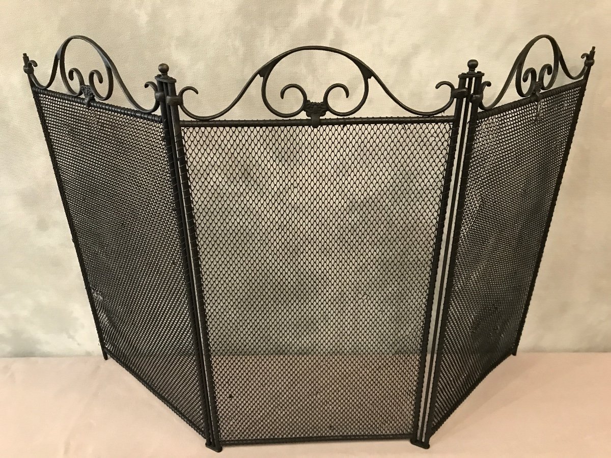 Old Fireplace Screen In Blackened Iron From The 19th Century-photo-1