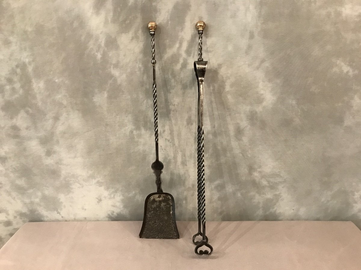 Set Of A Shovel And A Chimney Tongs In Iron From The 19th Century-photo-4