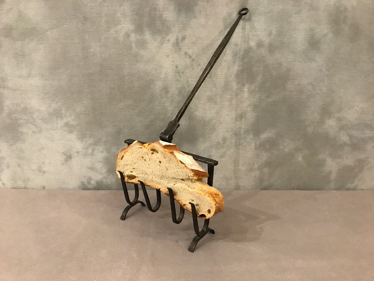 Old Removable Toaster In Wrought Iron From The 18th Century