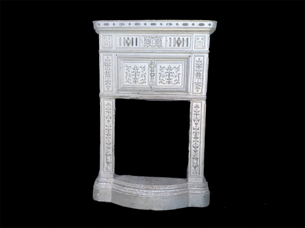 Prussian Fireplace Decor In Gray Cast Iron Late 19th