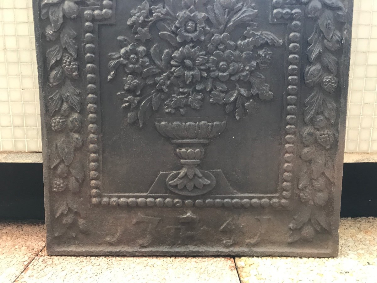 Plaque De Cheminée Ancienne En Fonte  D’époque 18 ème  (58 Cm X 83 Cm )-photo-4