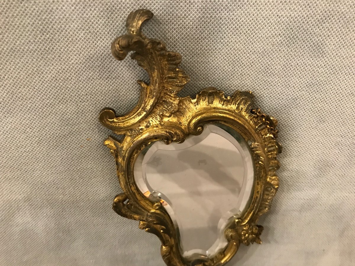 Miroir Face à Main En Bronze Doré De Style Louis XV D’époque 19 ème -photo-4