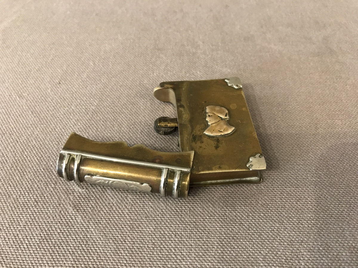 Briquet ancien en bronze et laiton vers 1900 -photo-1