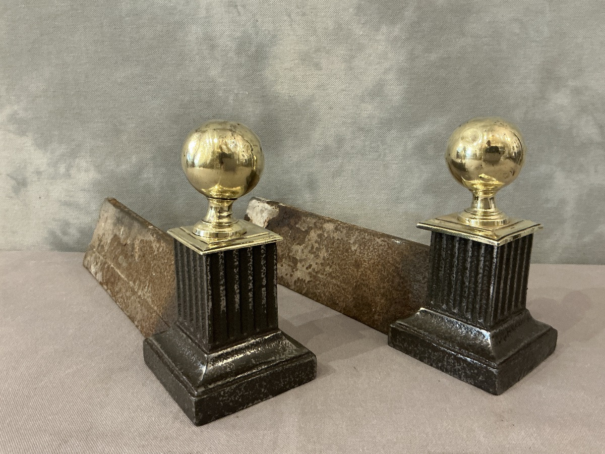 Paire de chenets anciens en fonte et laiton d’époque 19 ème -photo-1