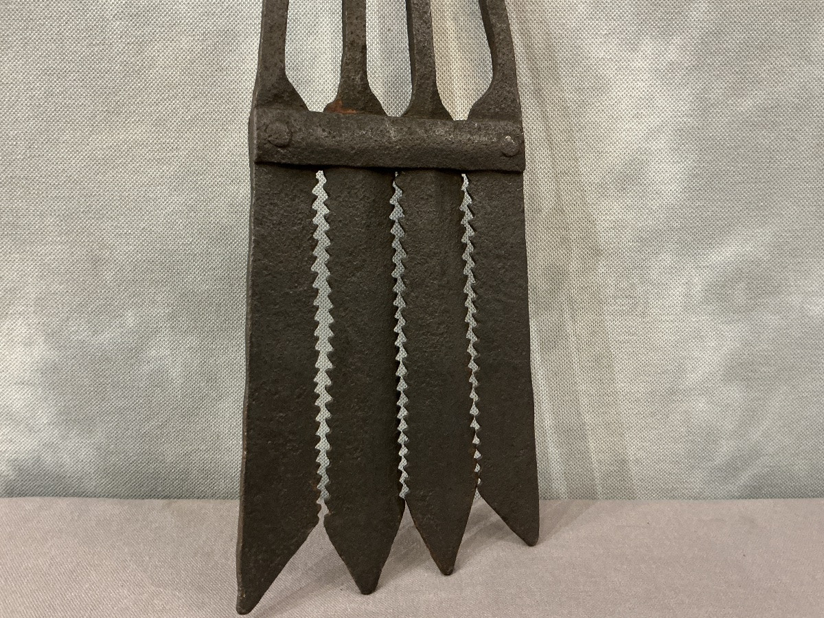 Fouëne en fer forgé d’époque 19 ème -photo-2