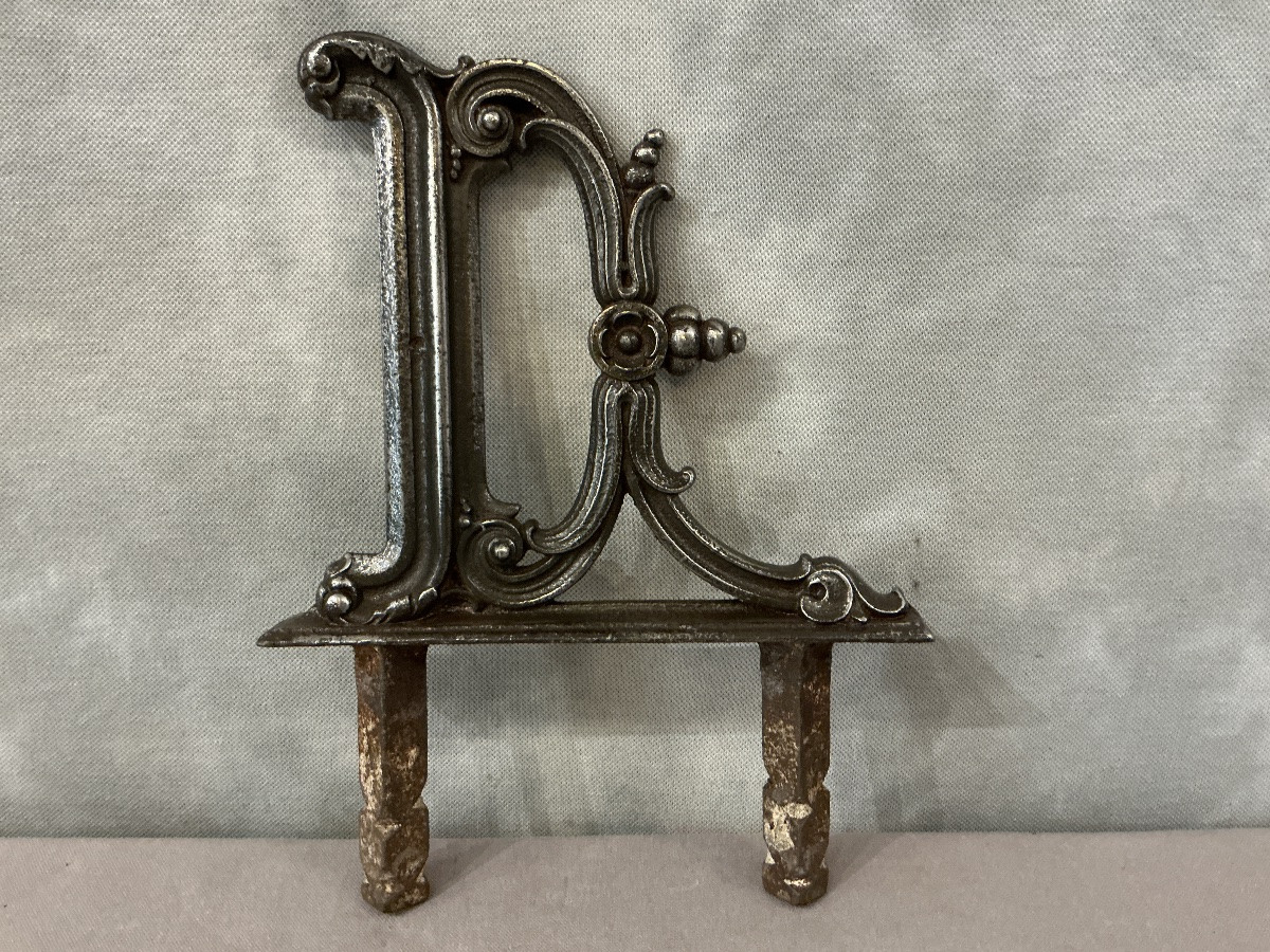 Gratte pieds ancien en fonte d’époque 19 ème -photo-4