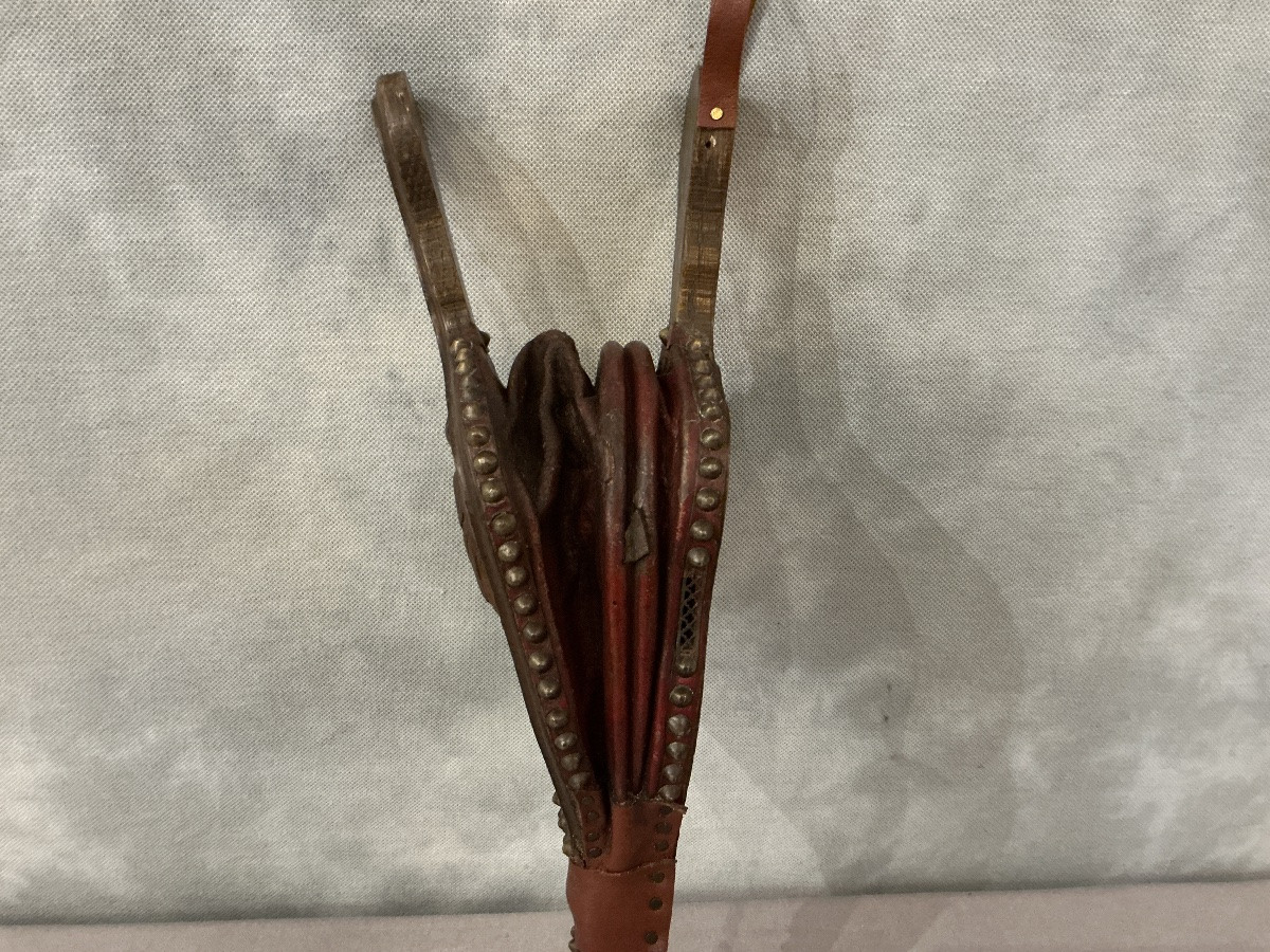 Soufflet ancien en  bois de chêne sculpté d’époque 19 ème -photo-4