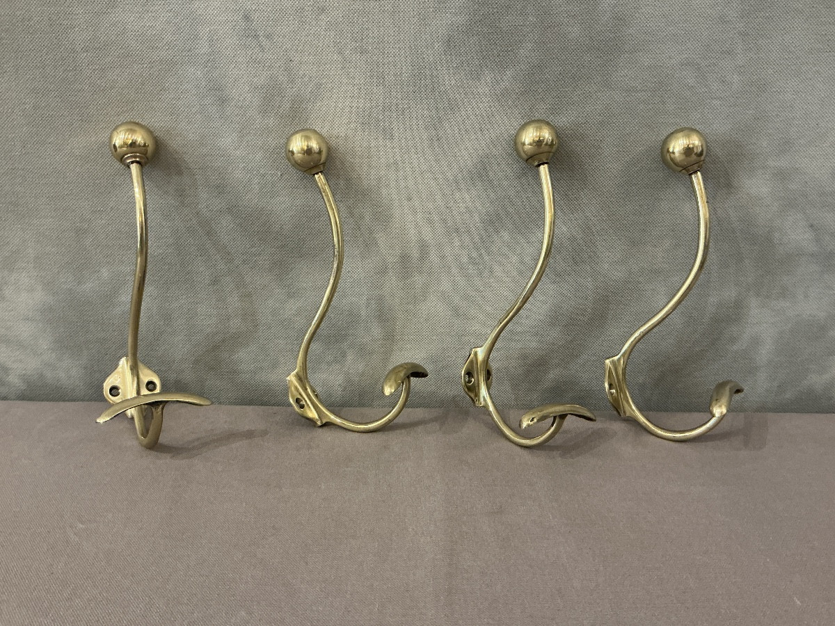 4 patères boule, porte manteaux en laiton d’époque 19 ème Louis Philippe 