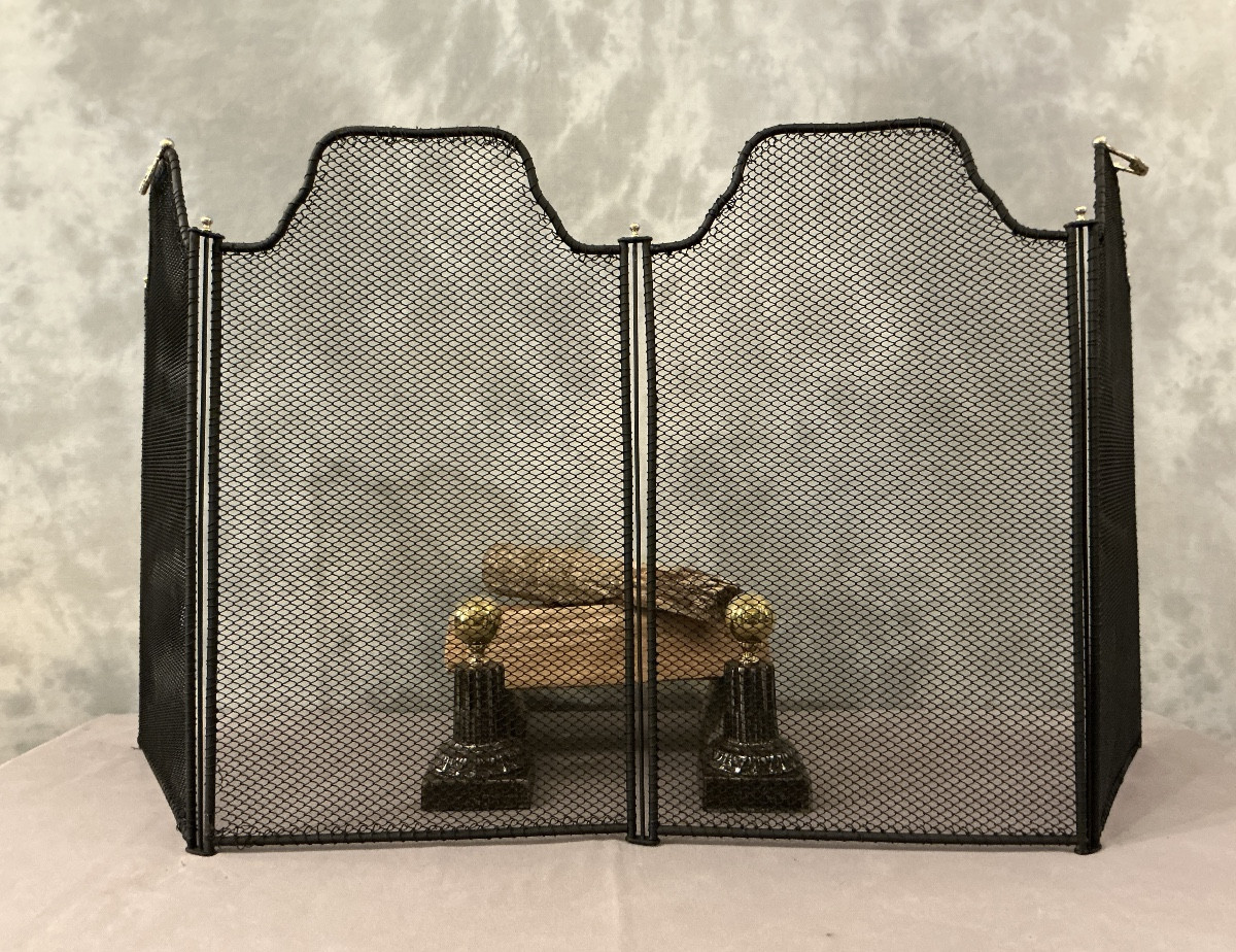 Antique Blackened Iron Fireplace Screen From The 19th Century 