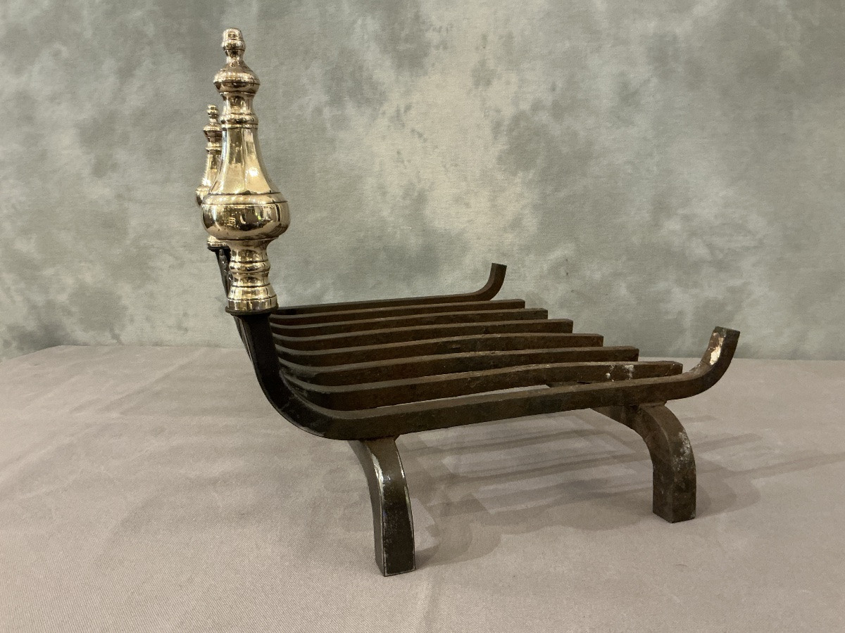 Grille de cheminée en fer et toupies de laiton d’époque 19 ème -photo-2