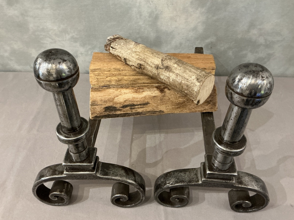 Pair Of Antique Iron Andirons Dating From The Late 18th Century -photo-2