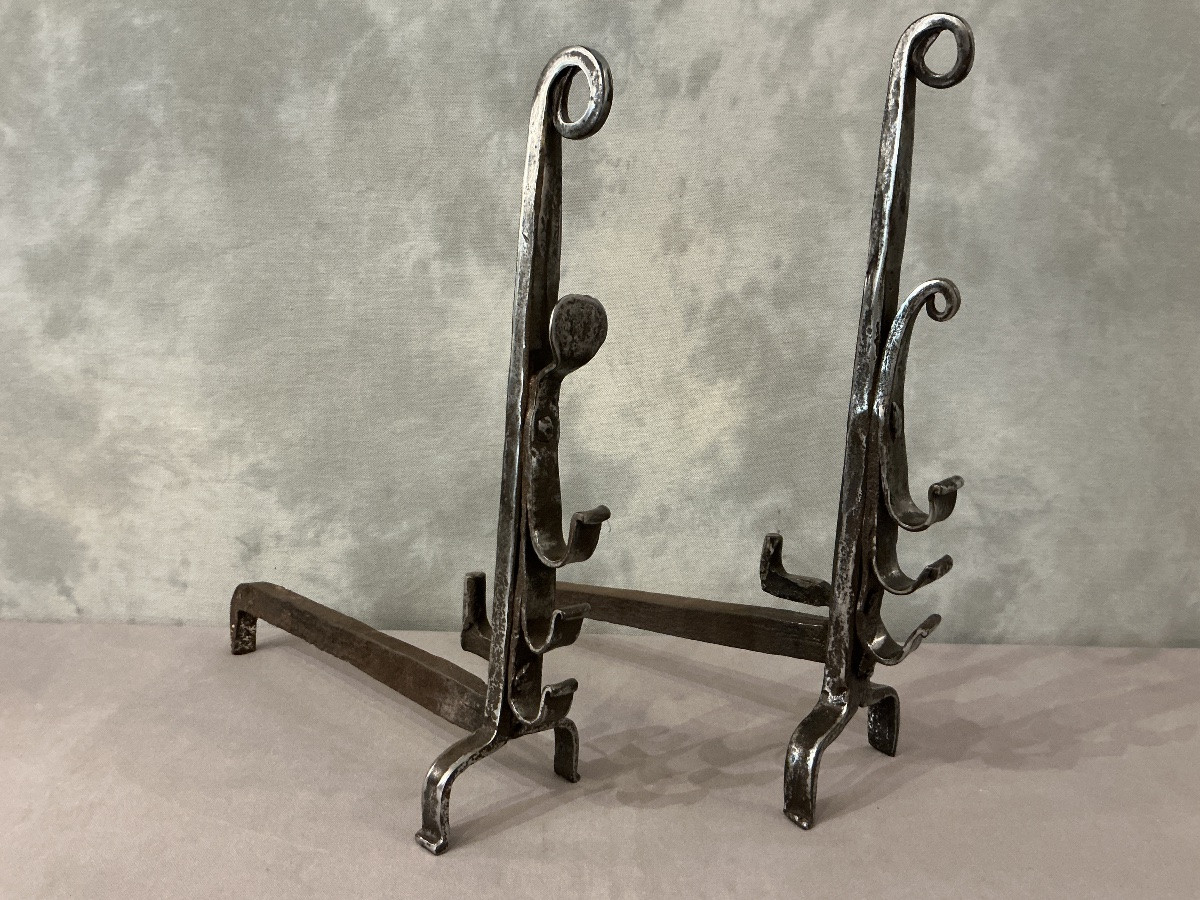 Paire de chenets en fer poli anciens d’époque 18 ème -photo-4