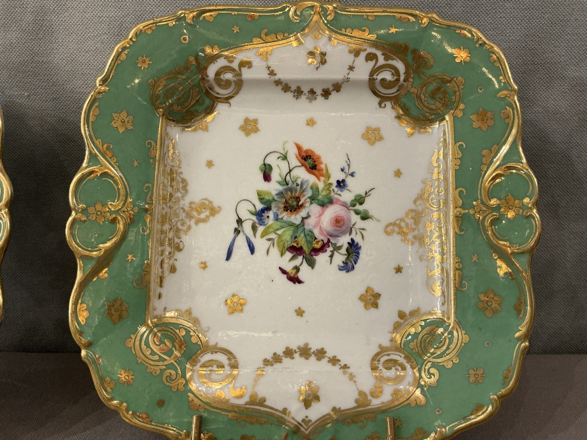 Pair Of 19th-century Porcelain Cake Plates From Vieux Paris -photo-2