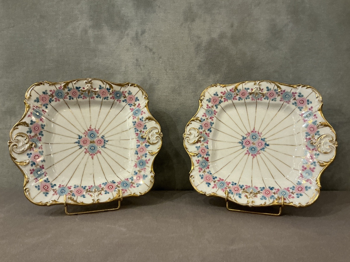 Pair Of 19th-century Porcelain Dishes From Vieux Paris 