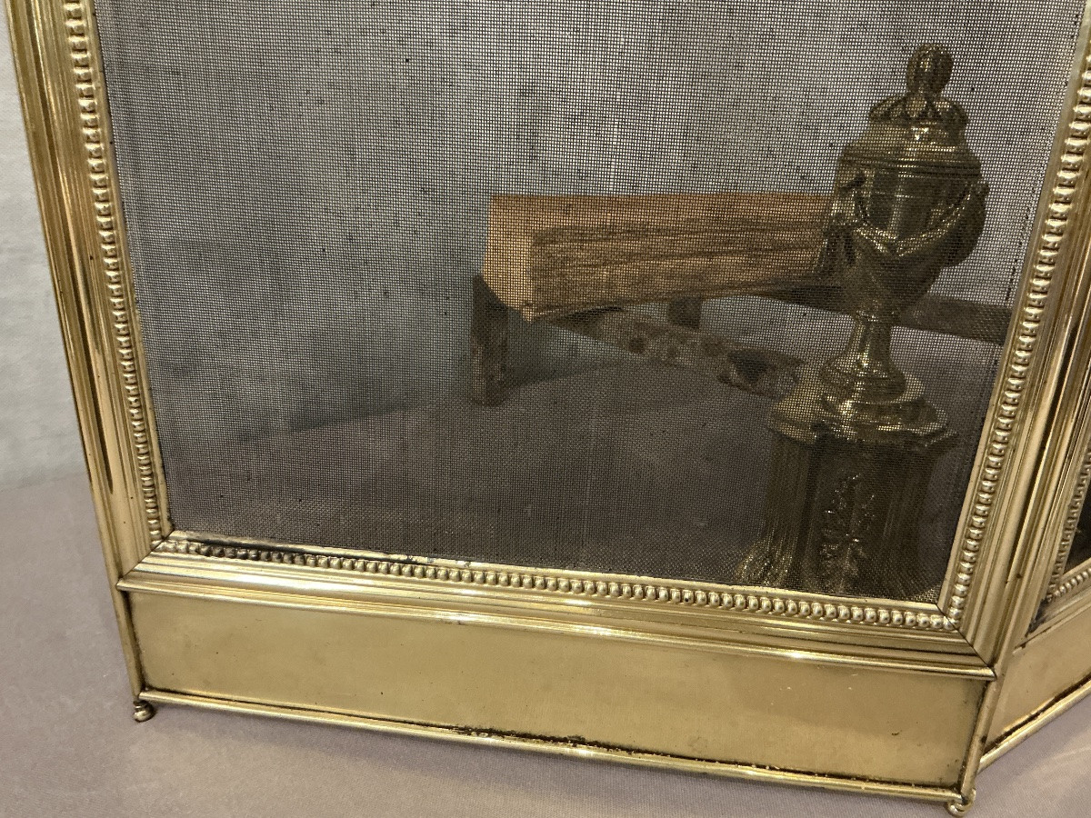 Small Antique Brass Fireplace Screen Dating From The 19th Century In The Louis XVI Style -photo-3