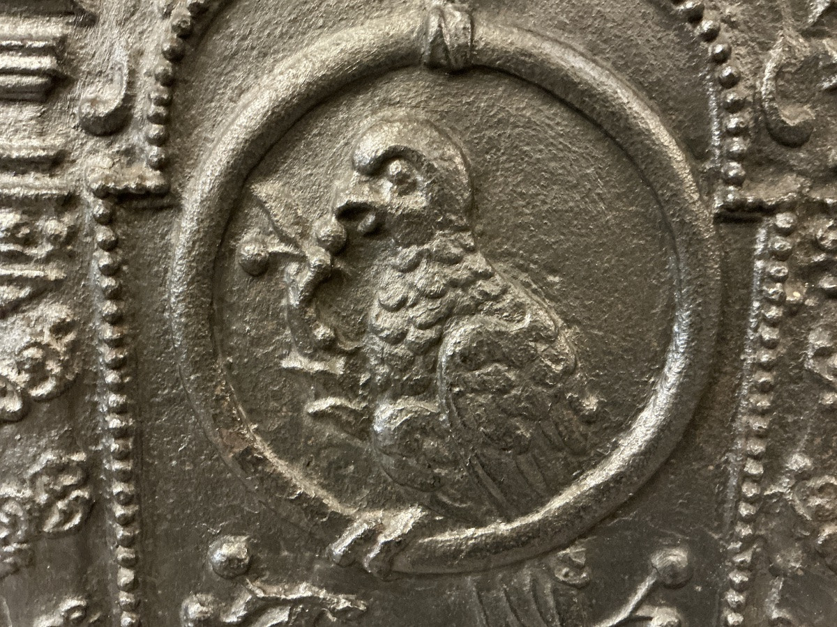 Plaque de cheminée ancienne en fonte d’époque fin 17 ème -photo-1