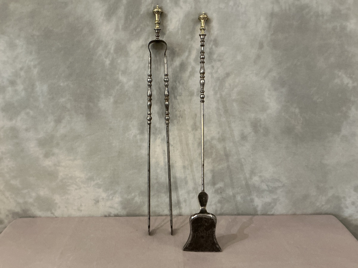 Ensemble d’une pelle et d’une pince de cheminée ancienne en fer et bronze d’époque 19 ème -photo-4