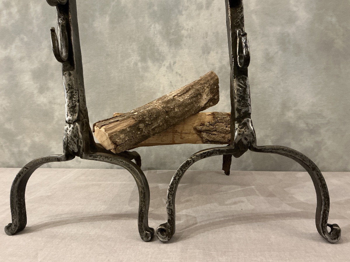 Paire de chenets anciens en fer et laiton d’époque fin 17 ème -photo-3