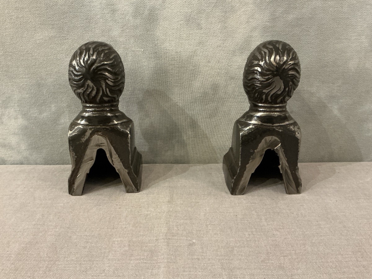 Pair Of Antique Bookends. Made Of 19th-century Cast Iron. -photo-1