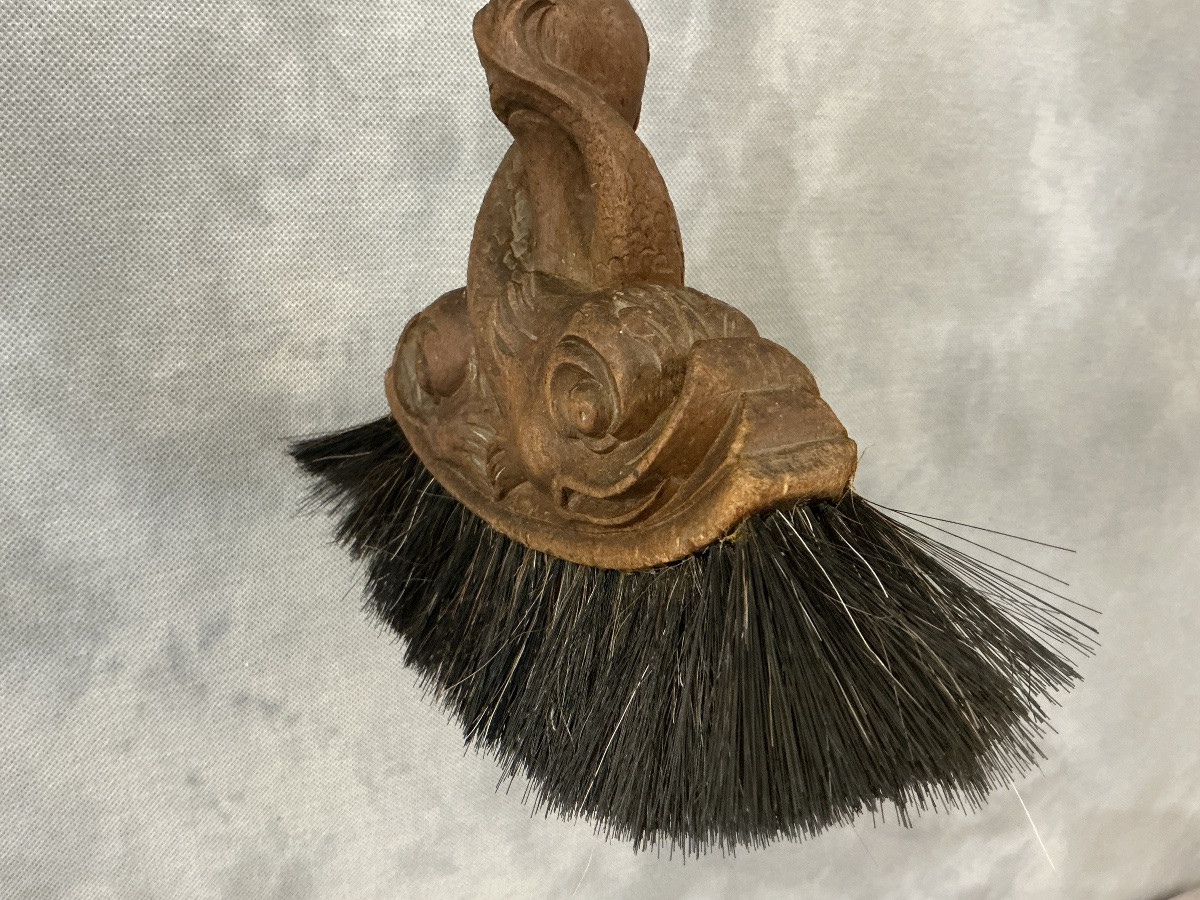 Balayette de cheminée ancienne en chêne sculpté d’époque  19 ème -photo-2