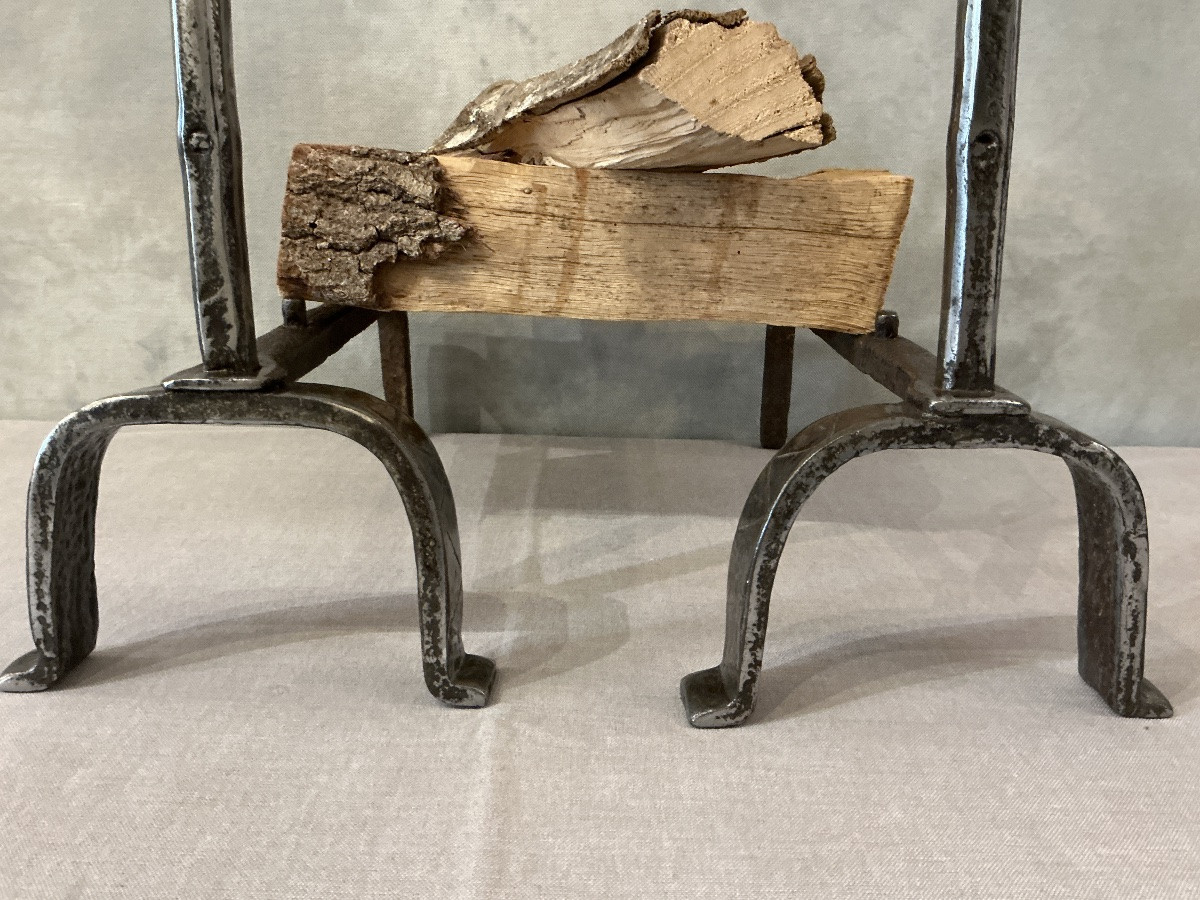 Paire de chenets anciens en fer forgé d’époque 18 ème -photo-4