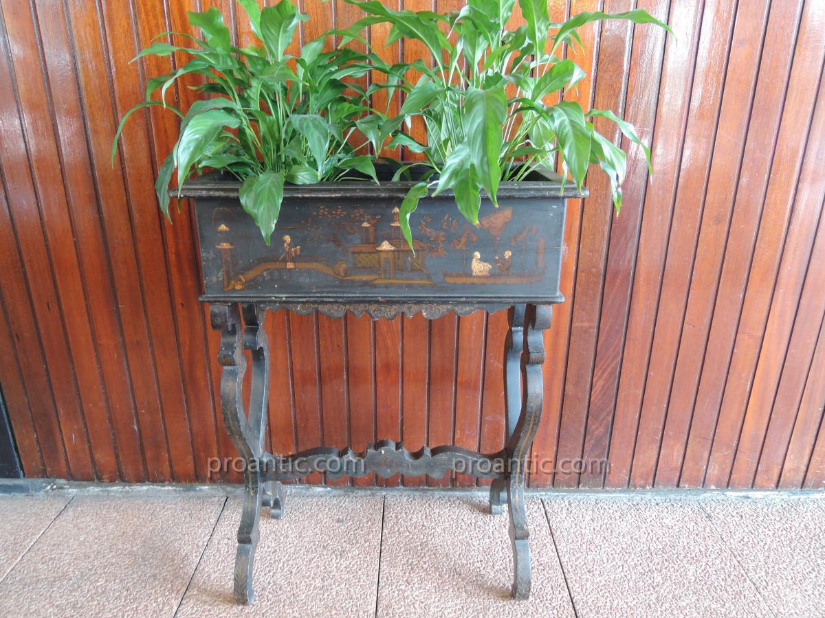 Planter Wood Blackened Napoleon III 19th