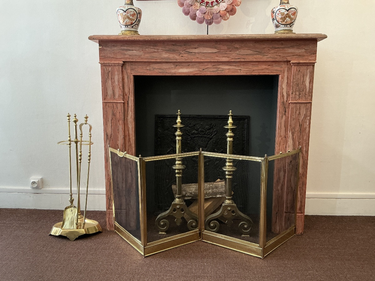 Decorative Faux Marble Painted Wood Mantel From The 19th Century