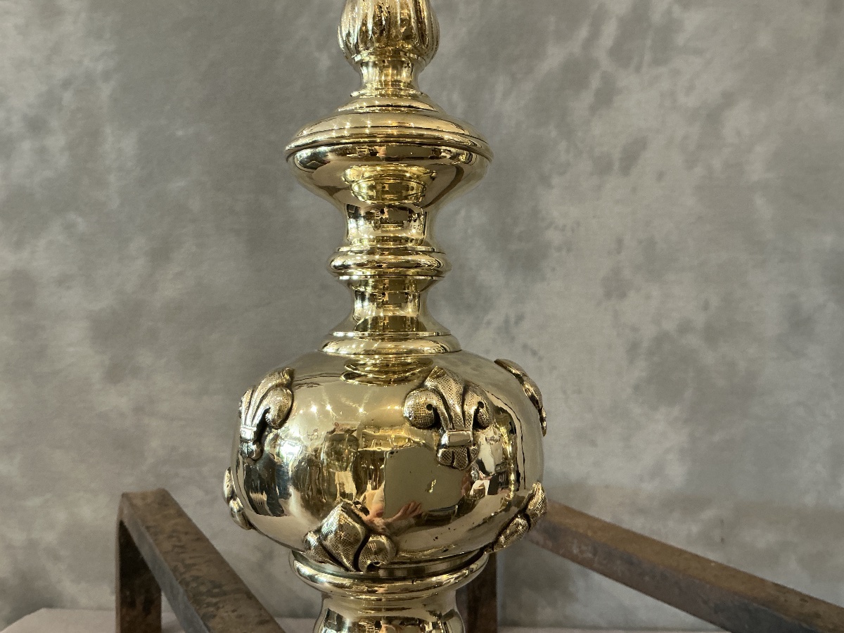 Beaux chenets  anciens en laiton d’époque 19 ème fleurs de lys -photo-2