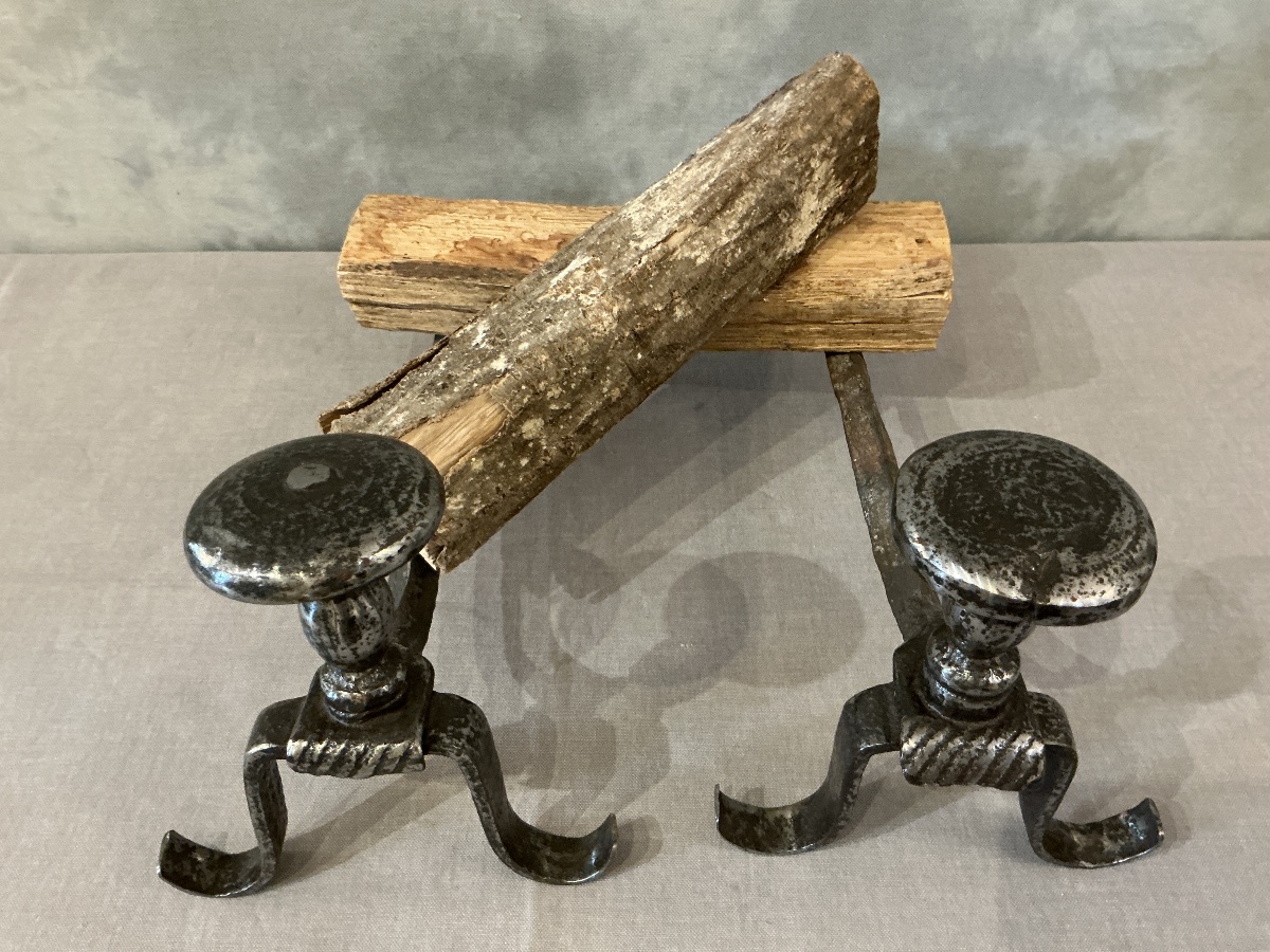 Paire de chenets anciens en fer forgé d’époque fin 17 ème -photo-2