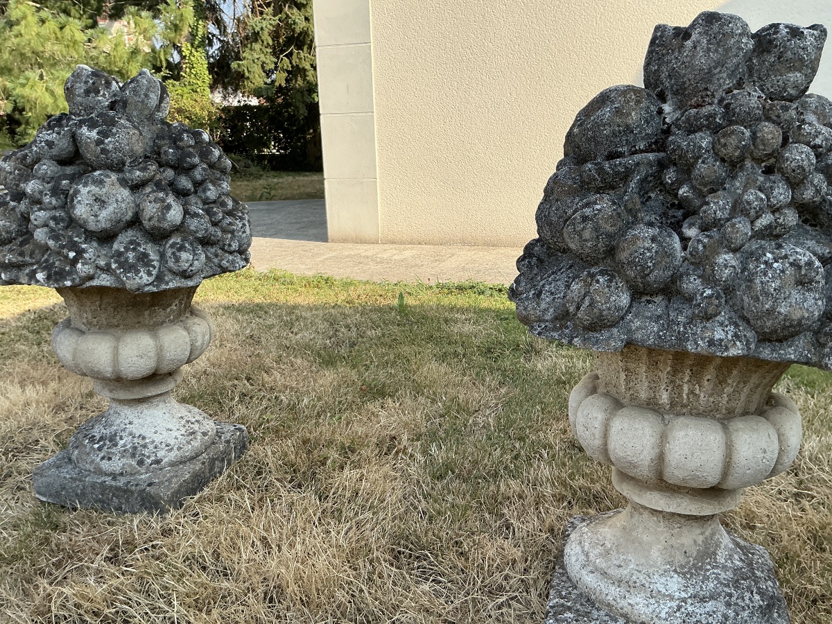 Pair Of Bouquets Made Of Reconstituted Stone, Garden Ornaments, 20th Century -photo-1